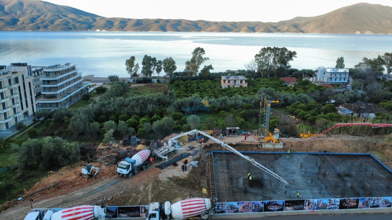 Im Bau befindliche Wohnung zum Verkauf in Vlora, Albanien, neben dem Strand und mit Swimmingpool